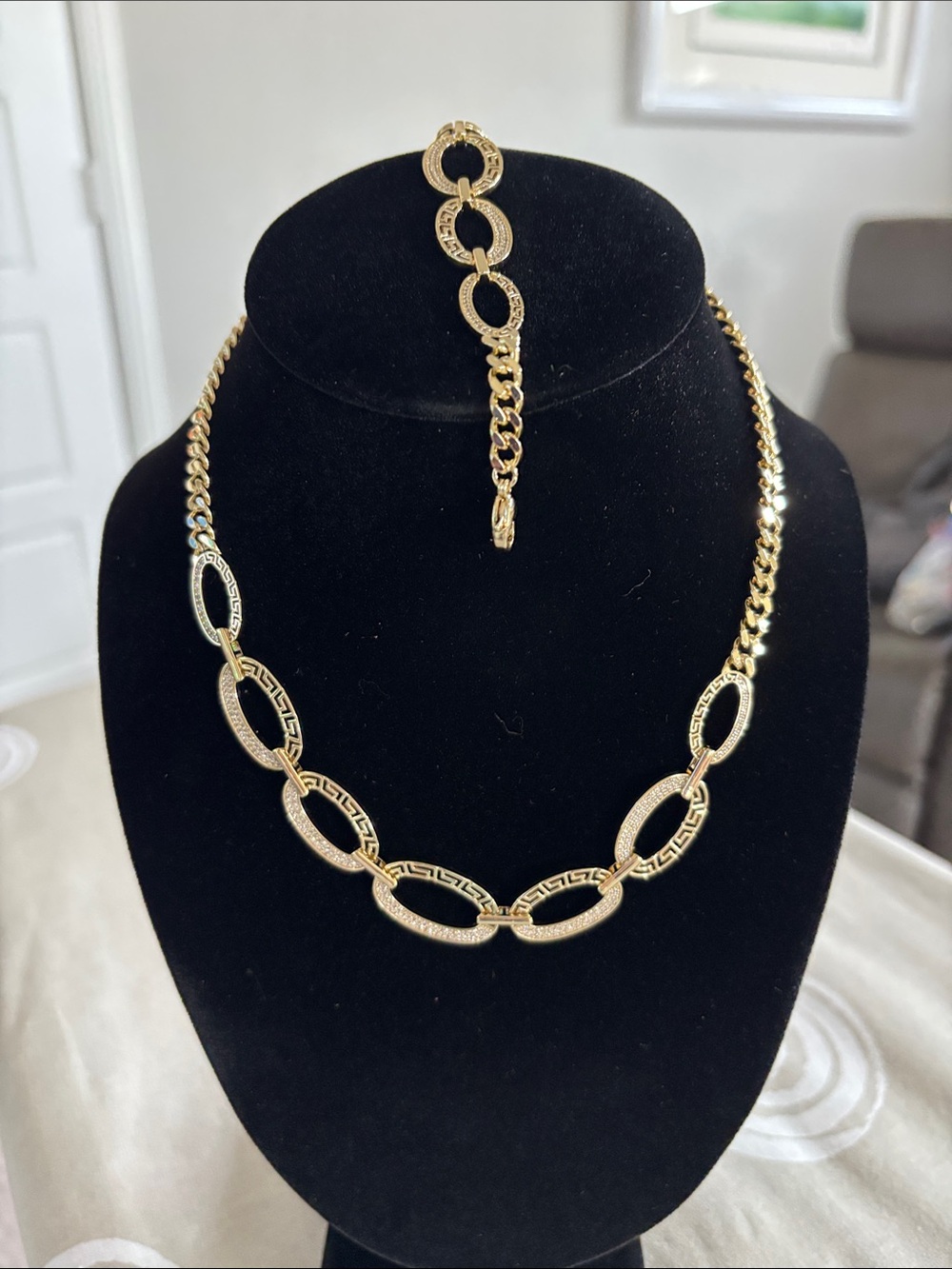 Gold Link Chain Necklace and Bracelet Set